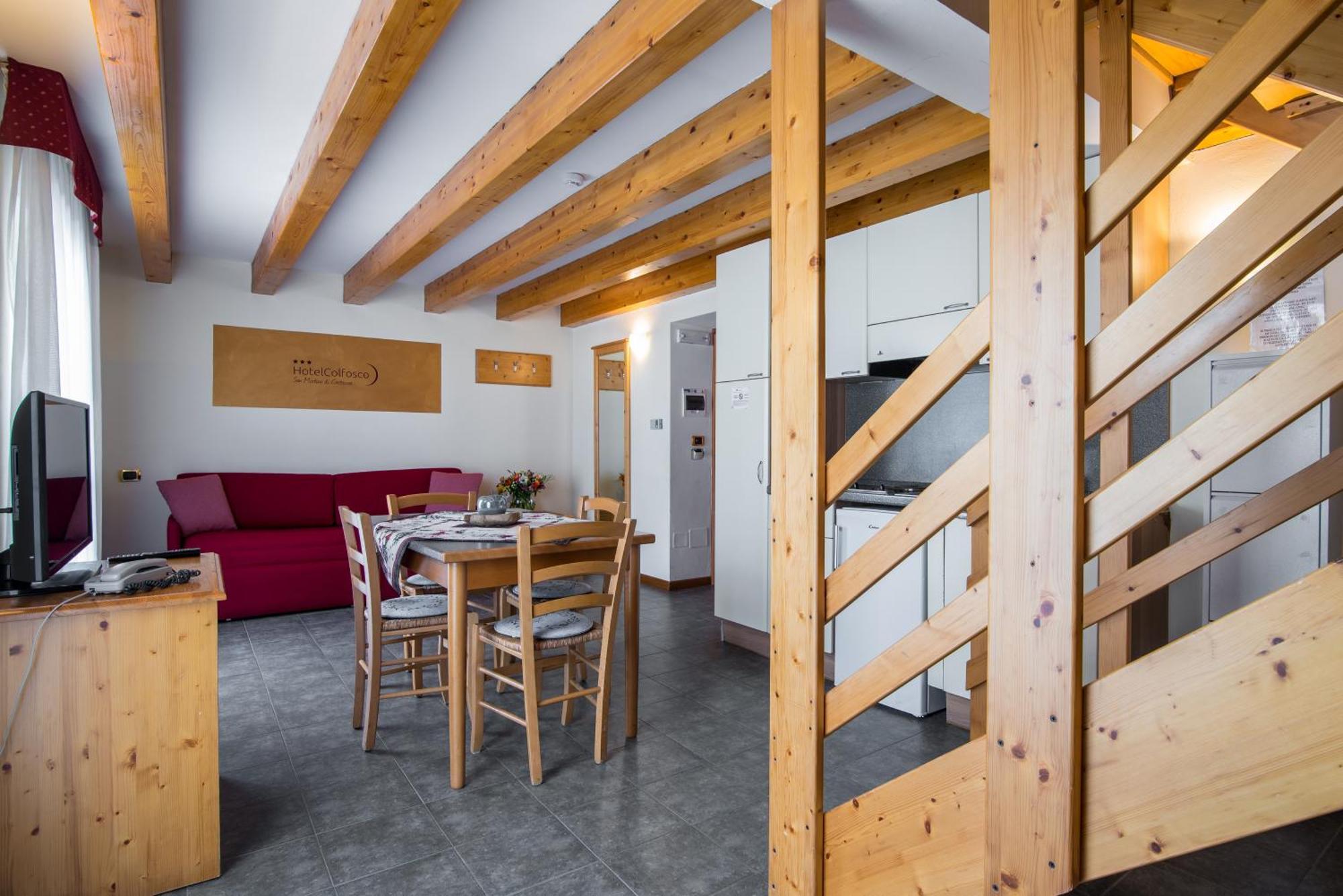 Hotel Colfosco Сан-Мартіно-ді-Кастроцца Номер фото